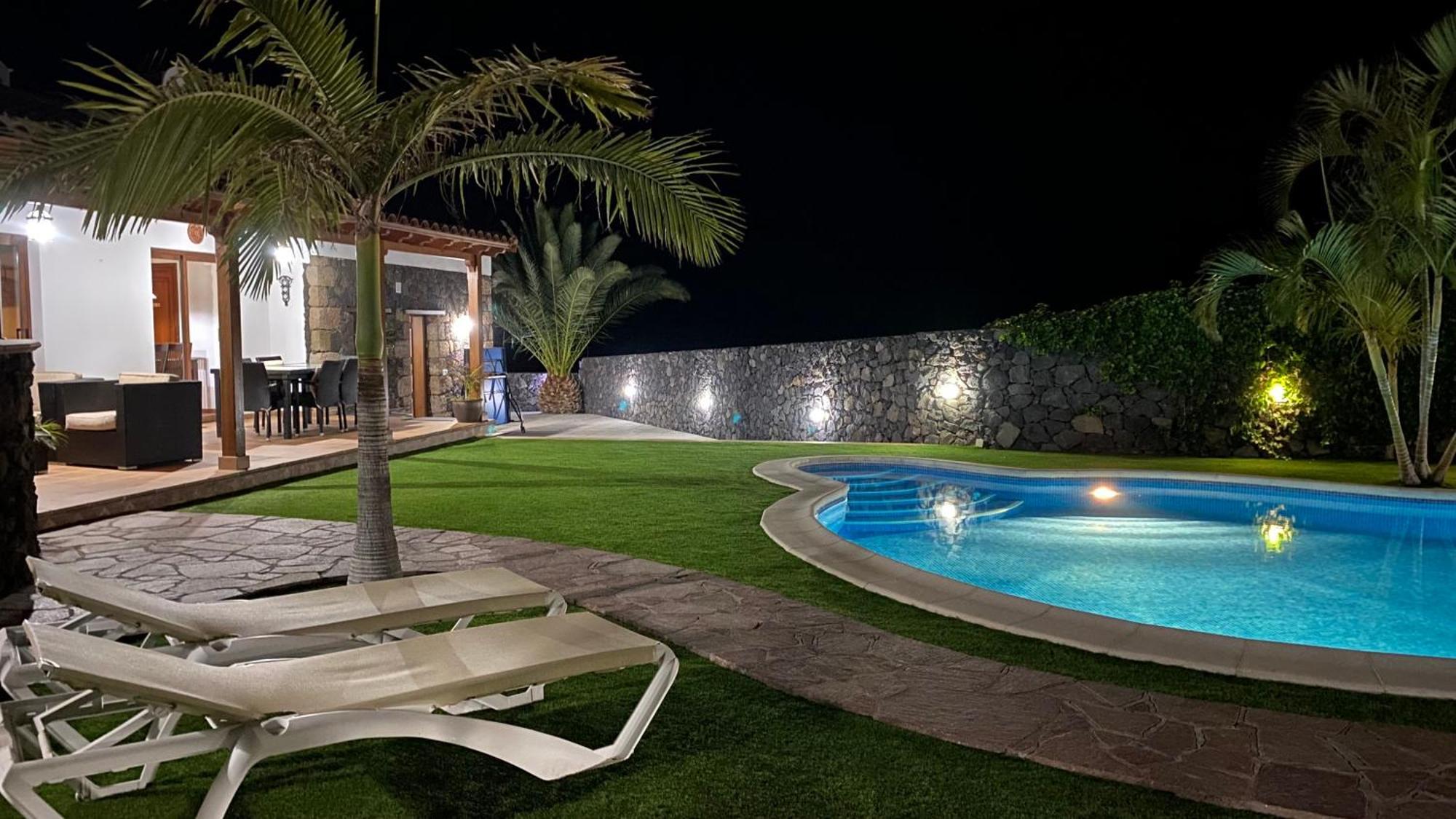 Villamocanes Frontera Exterior photo