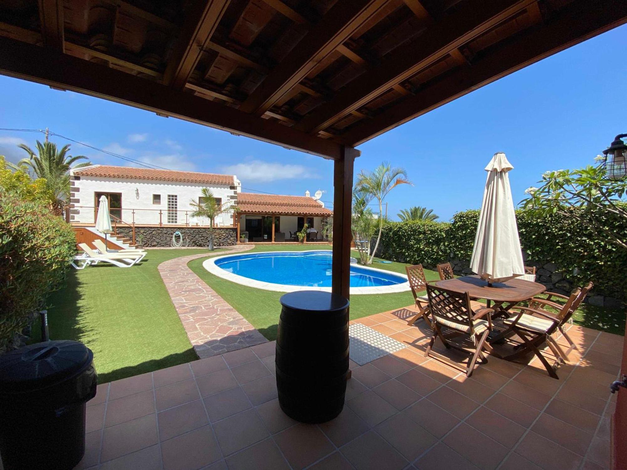 Villamocanes Frontera Exterior photo